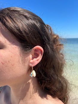 Ocean Breeze Shell & Starfish Earrings ✧