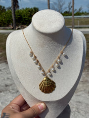 🌊 Coastal Pearl Shell Necklace